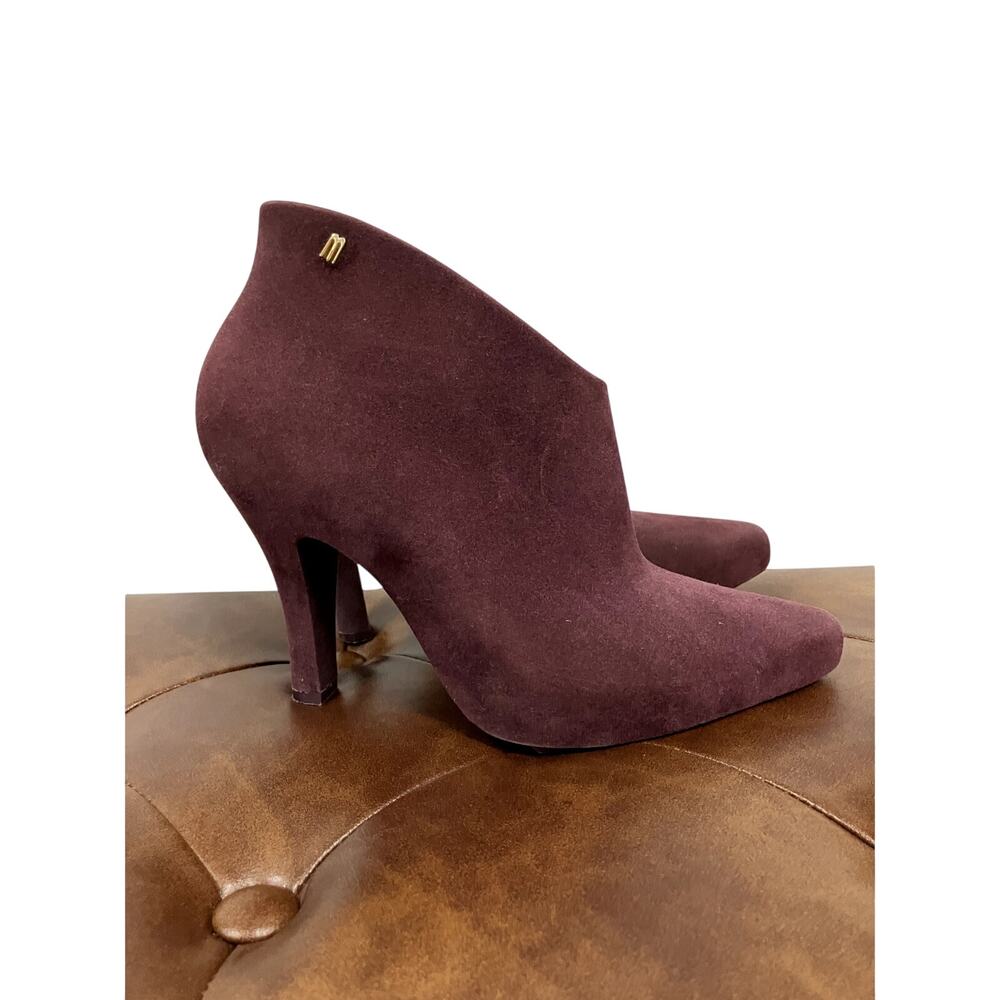 Elegant Burgundy Ankle Boots